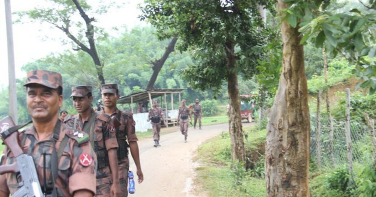 Mortars fired from Myanmar side of border with Bangladesh kill Rohingya ...