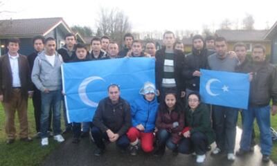 Uyghur-birligi-heyiti-lagir-gollandiye1-385.jpg