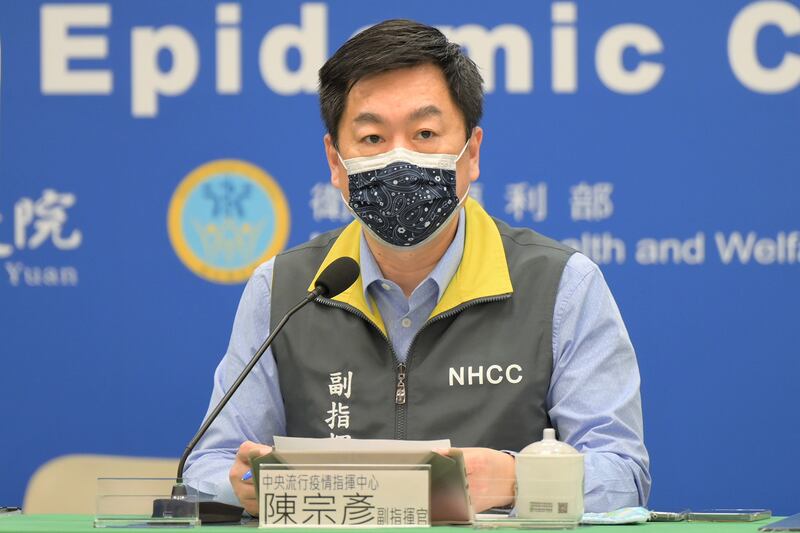 2021年6月5日,內政部次長陳宗彥:台灣六月份每天赴中旅客維持四到六百人,並未顯著增加。(中央流行疫情指揮中心提供)