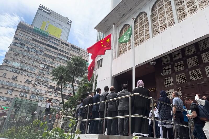 香港九龍清真寺已設立永久旗桿供日後繼續升旗。（天機攝）