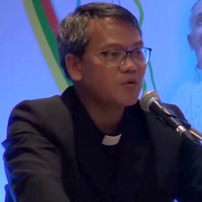 ဖာသာ စိုးနိုင်