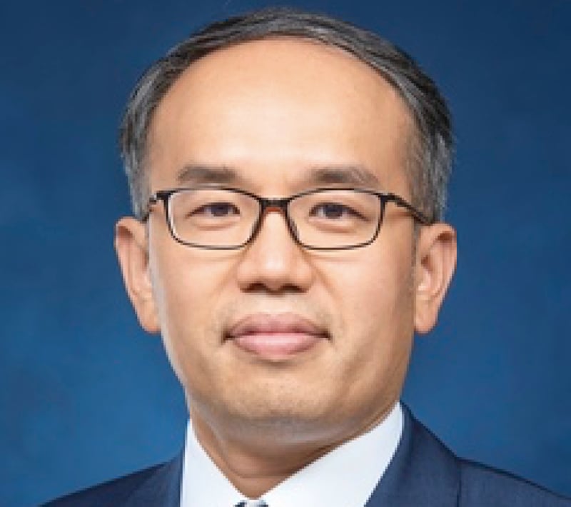 香港財經事務及庫務局局長許正宇(圖)將於周日起訪問倫敦,是三年來首次有香港問責官員訪問英國。(香港政府官網圖片)