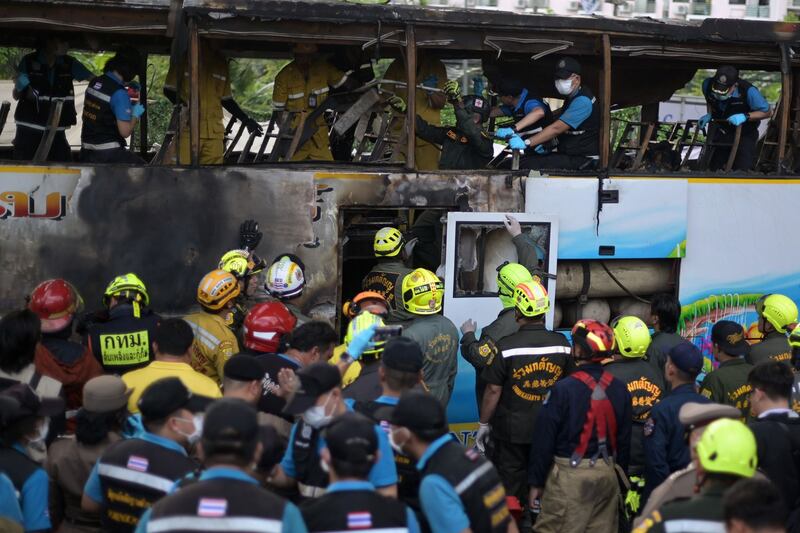 01 TH-bus-fire3.jpg