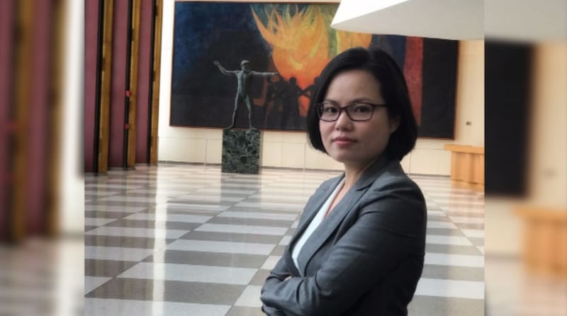 律师陆妙卿曾就武汉市封城措施代表市民对政府提出诉讼。(陆妙卿独家提供,拍摄日期不详)