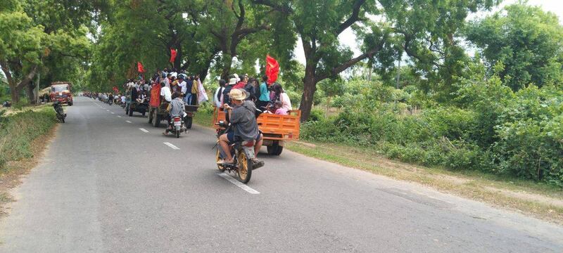 ဆဲဗင်းဇူလိုင် အထိမ်းမှတ်အဖြစ် ဘုတလင်မြို့နယ် သပိတ်စစ်ကြောင်းမှ ၂၀၂၃ ခုနှစ် ဇူလိုင်လ ၇ ရက်နေ့က ဆန္ဒပြကြစဉ်။ (Photo: Citizen Journalist)