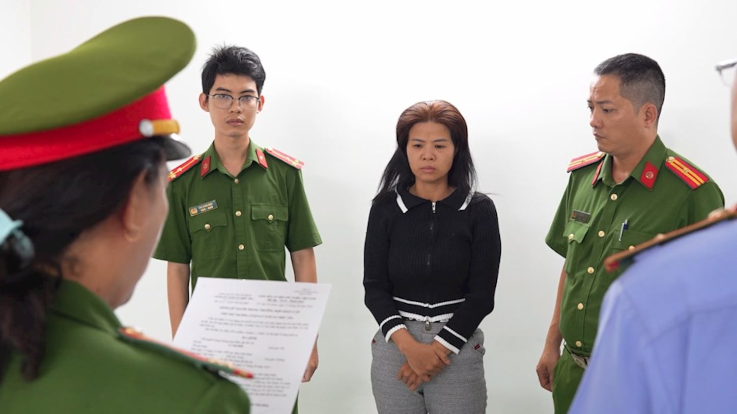 Bị bắt vì nói 38,000 doanh nghiệp đóng cửa do “ép thuế” và nạn “hối lộ”