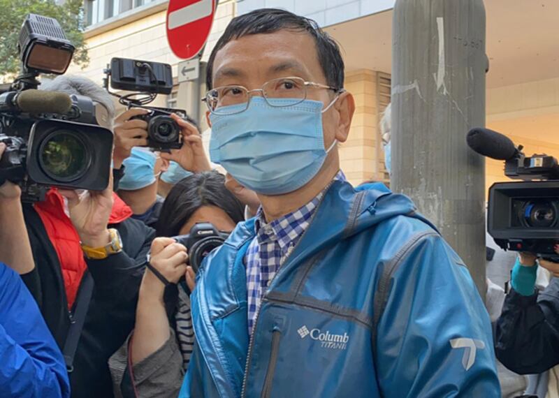 2020年12月3日，被告黃偉強獲准以現金10萬港元作擔保。（劉少風 攝）