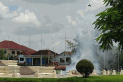 Cảnh sát phá hủy 400g TNT đặt phá tượng đài hữu nghị không thành- RFA photo