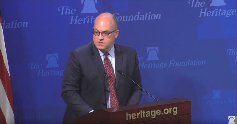 美国国务院国际组织事务首席副助理国务卿乔纳森·摩尔（Jonathan Moore） （视频截图）