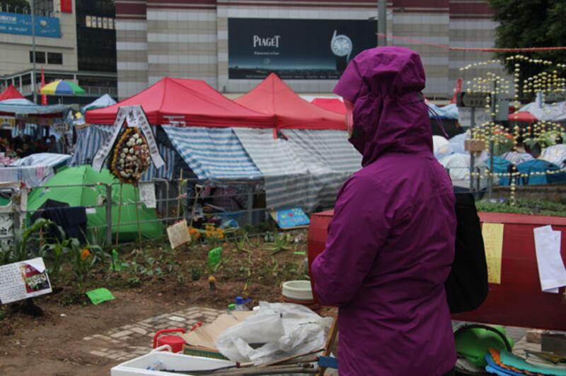 不願出鏡的佔領者袁小姐，不贊成學生絕食，擔心會傷害到自己健康。（粵語部文宇晴攝）