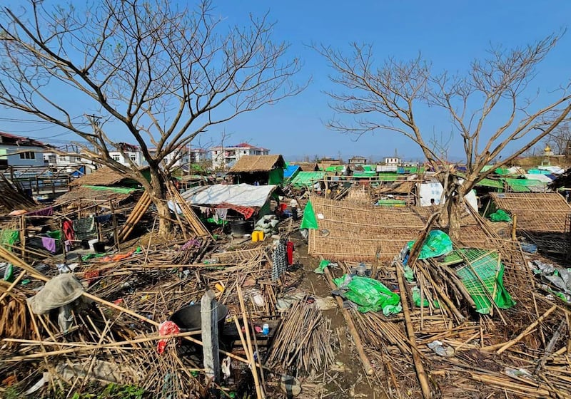 မိုခါမုန်တိုင်းကြောင့် ပျက်စီးသွားသည့် ရသေ့တောင်မြို့နယ်ကို ၂၀၂၃ ခုနှစ် မေလ ၂၅ ရက်နေ့က တွေ့ရစဉ်။ (Photo : RFA)