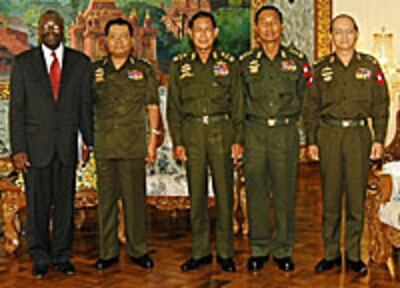 gambari_generals_10-07_200p.jpg