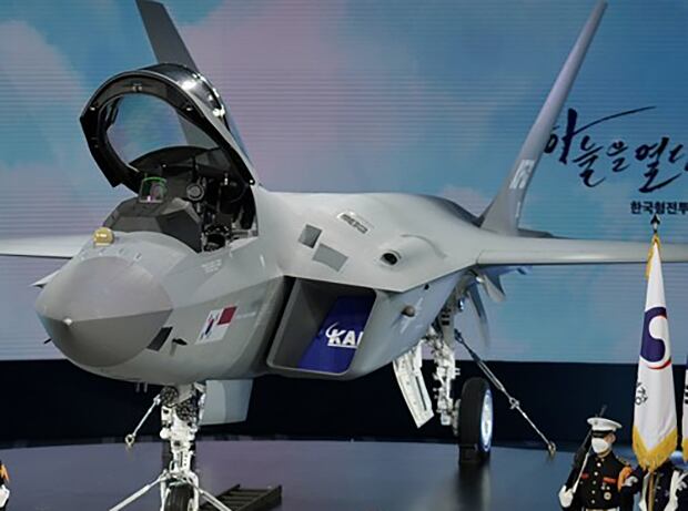 한국형전투기 보라매(KF-21) 시제기.