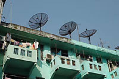 satellite_dish_200px.jpg