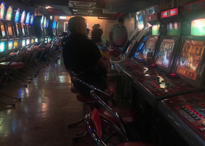 港府要求遊戲機中心等娛樂場所關閉，有關措施於周六（28日）下午6時起實施，試行14天。 （文海欣 攝）