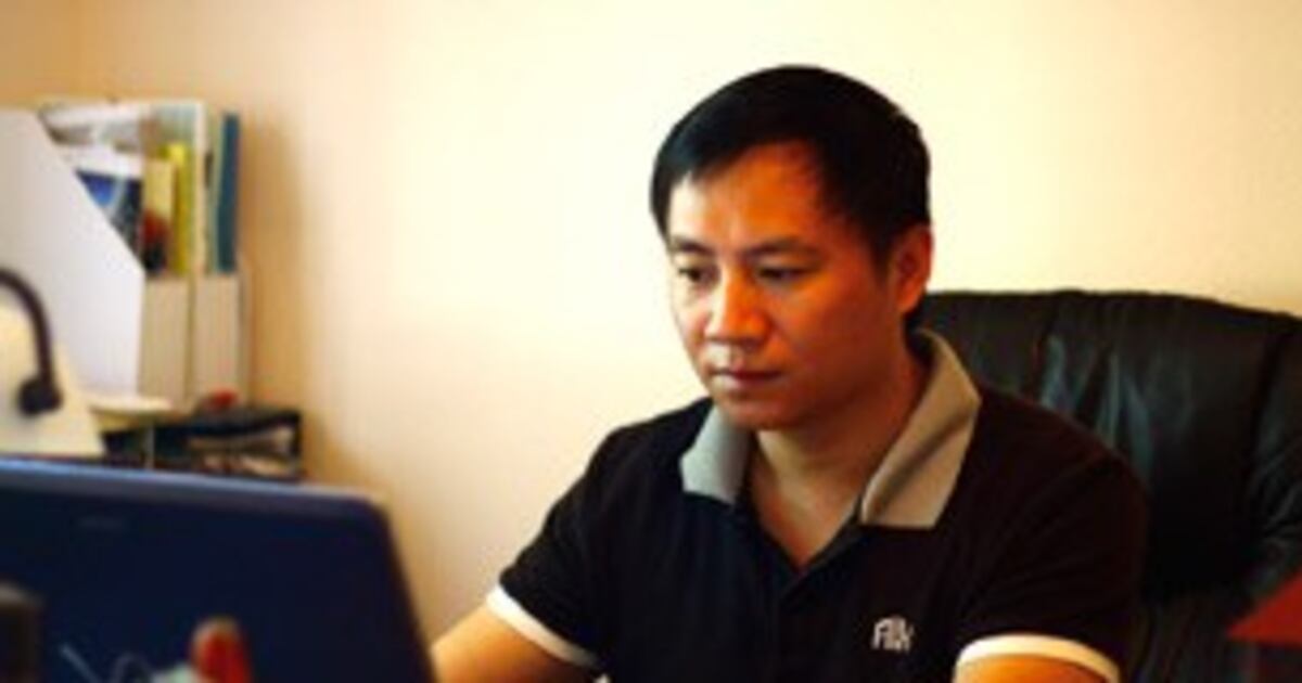 王丹发起六四网聚 网上重现八九激情(组图) – 普通话主页