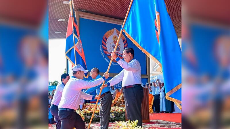hunsen_manet070123_FB.jpg