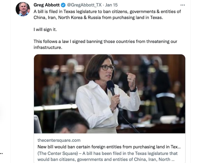 美國德州州長阿博特（Greg Abbott）1月15日在推特上轉發媒體報導並表示會簽署法案。 （阿博特推特截圖）