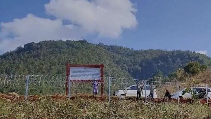 長度660公里的圍牆高約3米。（緬甸撣邦北部第一特區）