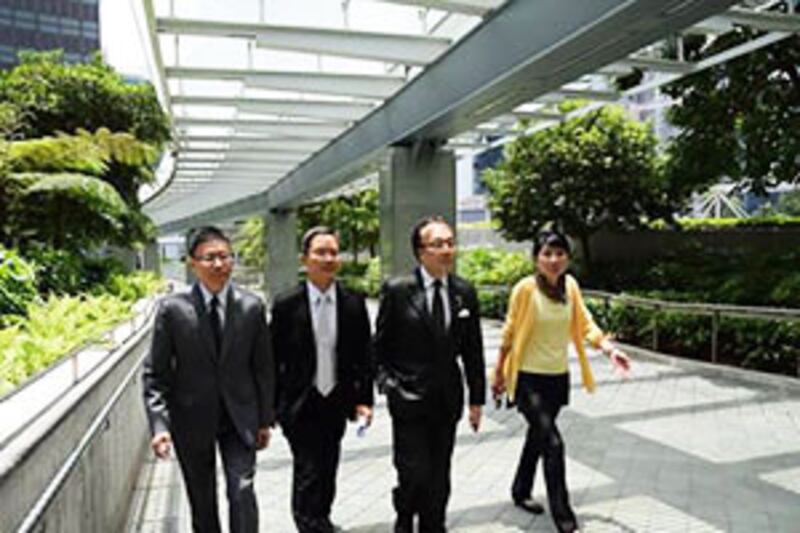 2015年6月4日，公民黨4位立法會議員（左起） 陳家洛、郭家麒、梁家傑及毛孟靜，到政府總部會見政務司長林鄭月娥。 （公民黨facebook圖片)