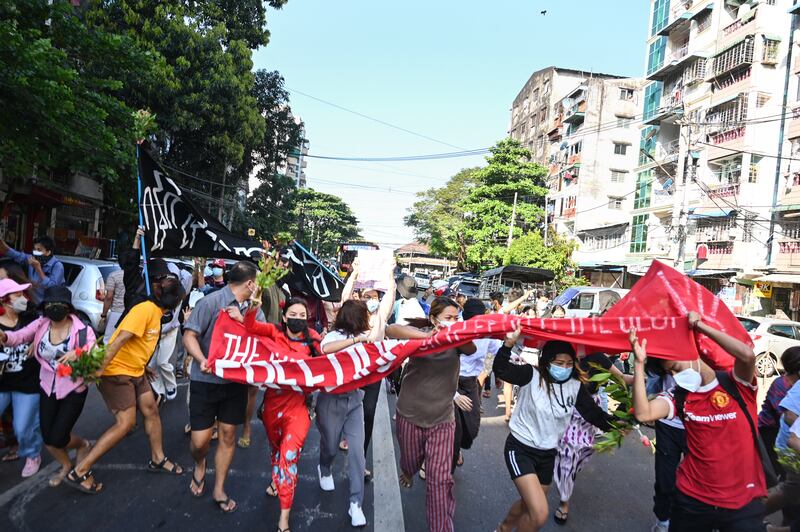 kyimyindaing-protest.jpg