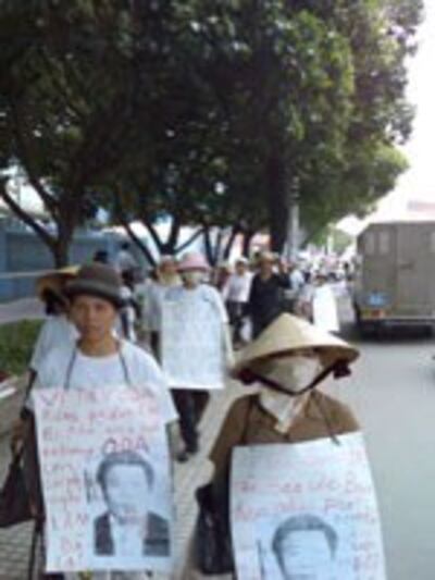 SaigonProtest150.jpg