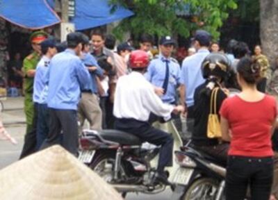 080429-Bieutinh2_HaNoi_305.jpg