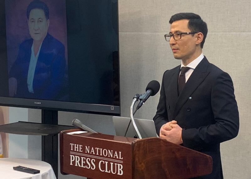 2020年2月26日，美國維吾爾協會主席庫紮特‧阿勒泰敦促國際社會關注正在「新疆集中營」發生的事情，他還批評了世衛組織總幹事譚德塞。（維吾爾人權項目提供）