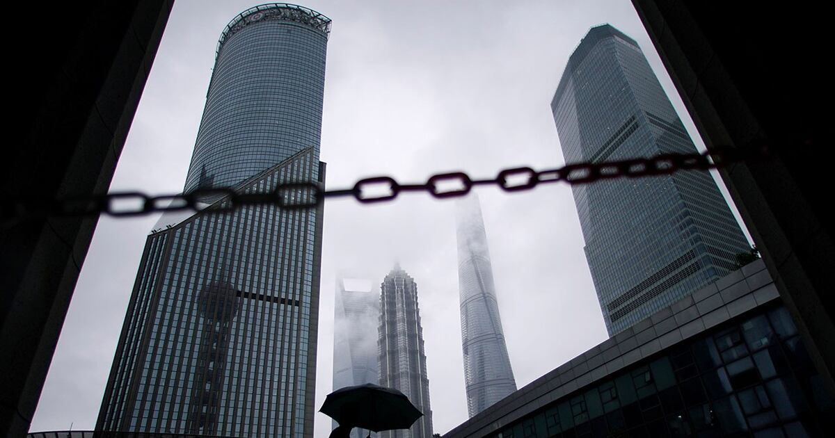 中国吸引外资创历史最大跌幅 官方“辟谣”难掩外资信心下滑 – 普通话主页