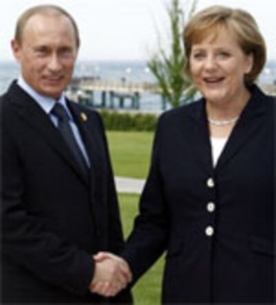Putin-German-PM-150.jpg