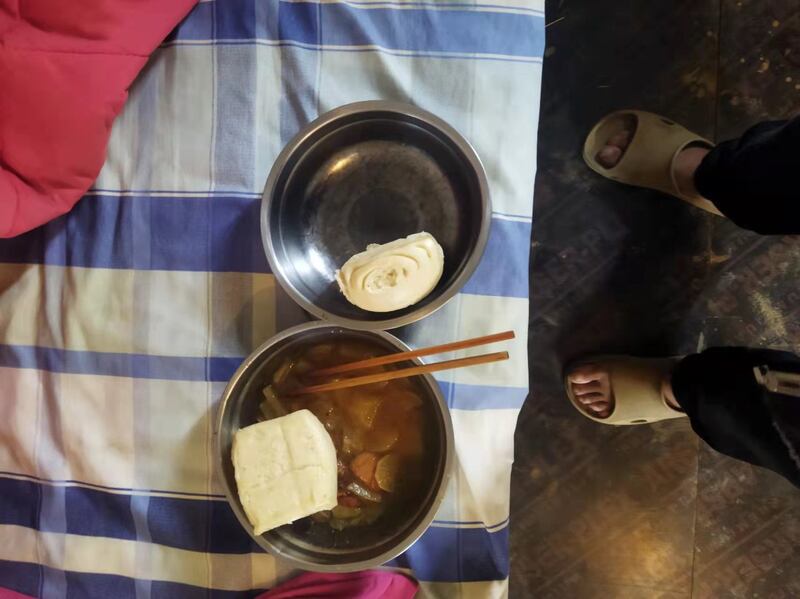 阿尔及利亚山东嘉强置业有限公司工人伙食（工人提供）