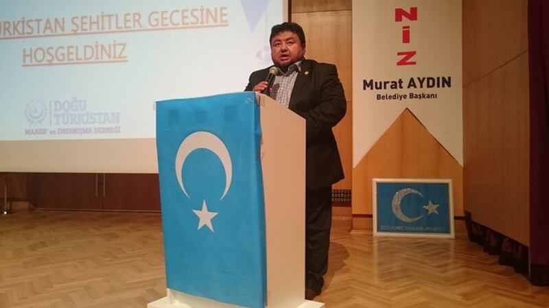 شەرقىي تۈركىستان مائارىپ ۋە ھەمكارلىق جەمئىيىتىنىڭ رەئىسى ھىدايەتۇللاھ ئوغۇزخان