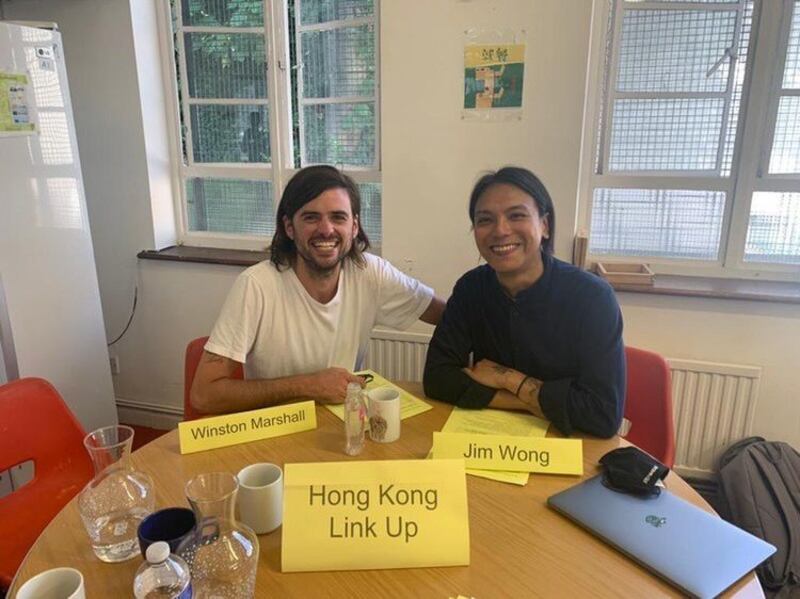 王茂俊與英國人Winston Marshall今年初創辦非牟利組織「香港連隣(Hong Kong Link Up)」。(受訪者提供)