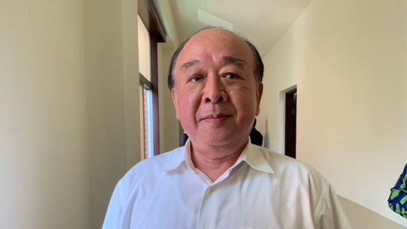 国民党立委吴斯怀解读邱国正谈话。(记者 黄春梅摄)