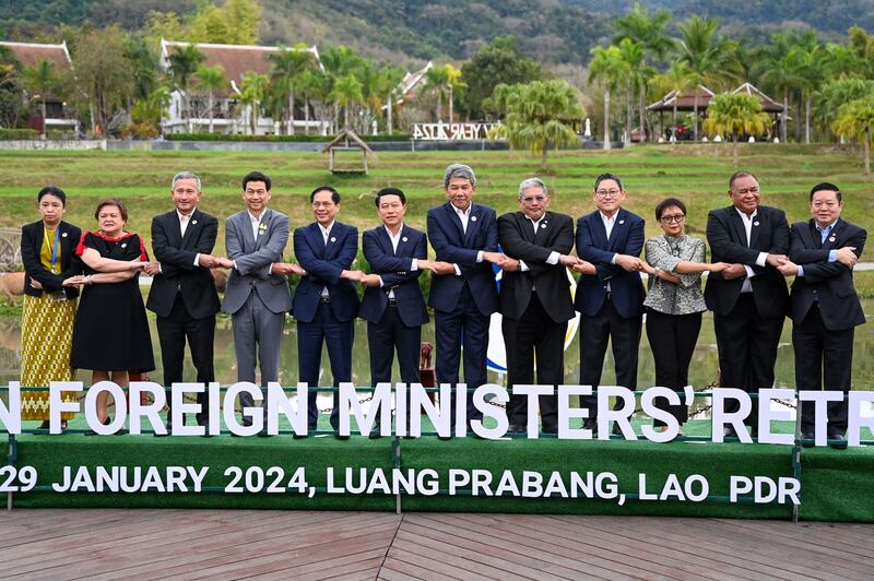 လာအိုနိုင်ငံတွင် ၂ဝ၂၄ ခုနှစ် ဇန်နဝါရီလ ၂၉ ရက်နေ့က ကျင်းပသည့် အာဆီယံနိုင်ငံခြားရေးဝန်ကြီးများ အစည်းအဝေး။ (Photo: AFP)