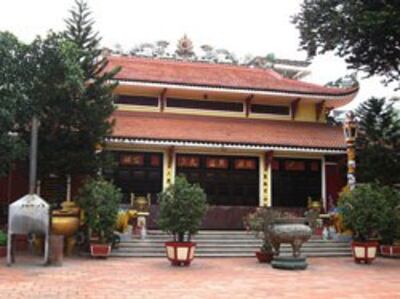 tran-hung-dao-temple-250.jpg