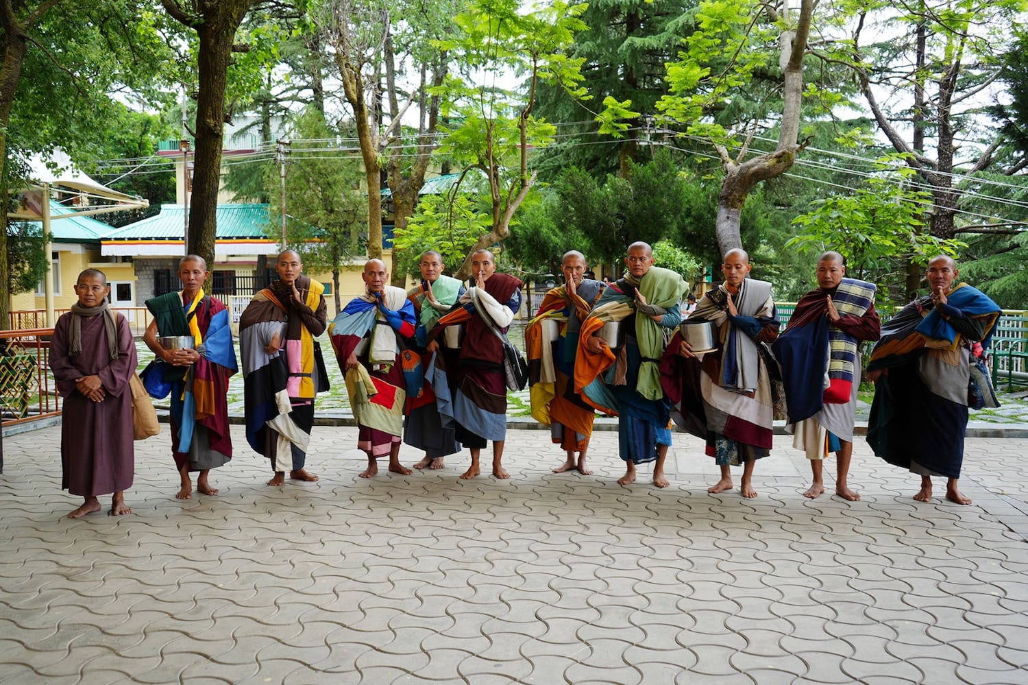ཝིཡེཏ་ནམ་དགེ་སློང་རྣམས་མཇལ་ཁ་གྲུབ་མཚམས། ༢༠༢༥།༠༥།༠༩ ཉིན།/Tenzin Woser