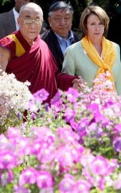 DalaiLamaPelosiTibet150.jpg