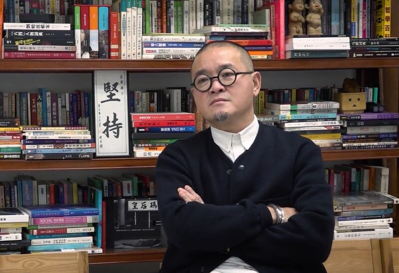 前立法會議員、「石牆花」創辦人邵家臻認為，懲教署署長胡英明是將囚權問題政治化。（張展豪 攝）