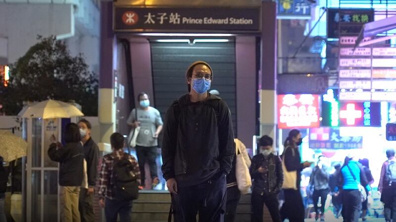 王茂俊去年接受本台專訪時，回到太子站憶述8.31事件恍如恐怖襲擊。（鄧穎韜 攝）