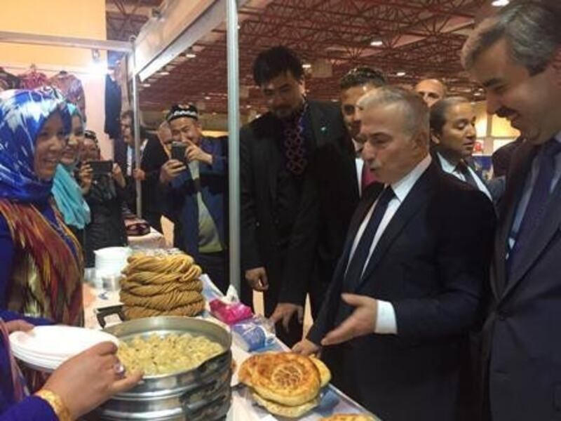 12-نۆۋەتلىك خەلقئارالىق تۈرك دۇنياسى يېزا ئىگىلىك يەرمەنكىسى