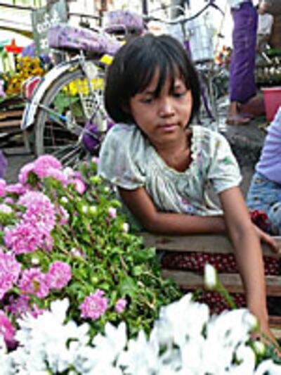 child_flower_seller_150px.jpg