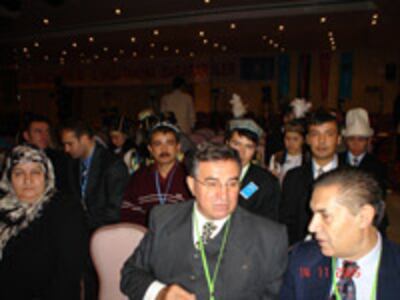 uygur-wekiller.jpg