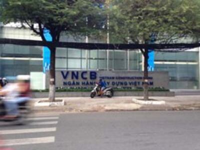 Trụ sở Ngân hàng Xây Dựng Việt Nam. Courtesy NLD.