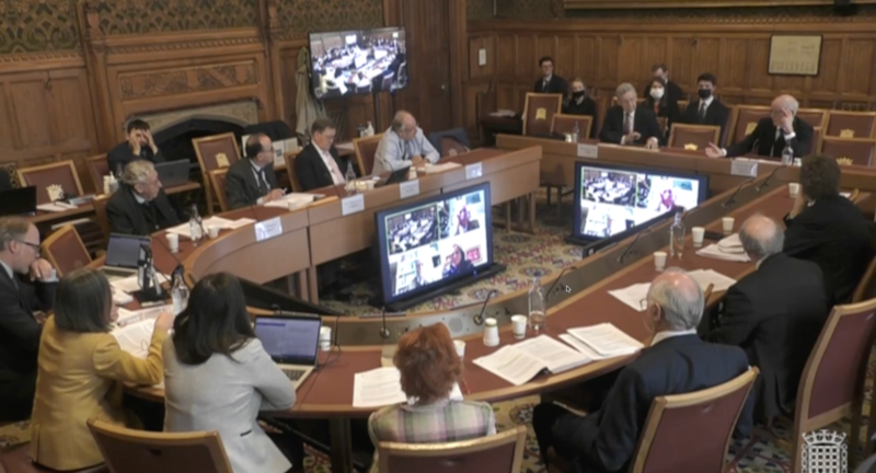 英國最高法院院長韋彥德（Lord Robert Reed）參與英國國會會議。（A Lawyer Writes網上圖片）
