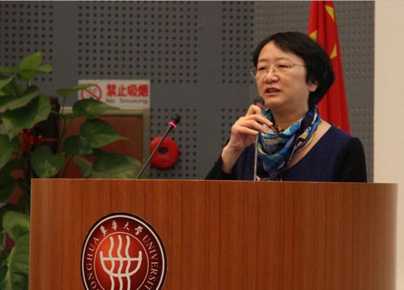 李泓冰：入戶消毒的科學依據不足。（網絡圖片）