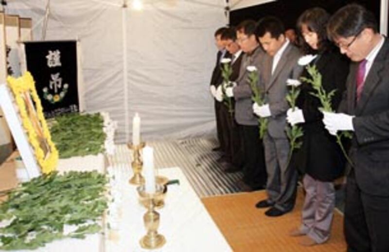 yeonpyeong_funeral_305