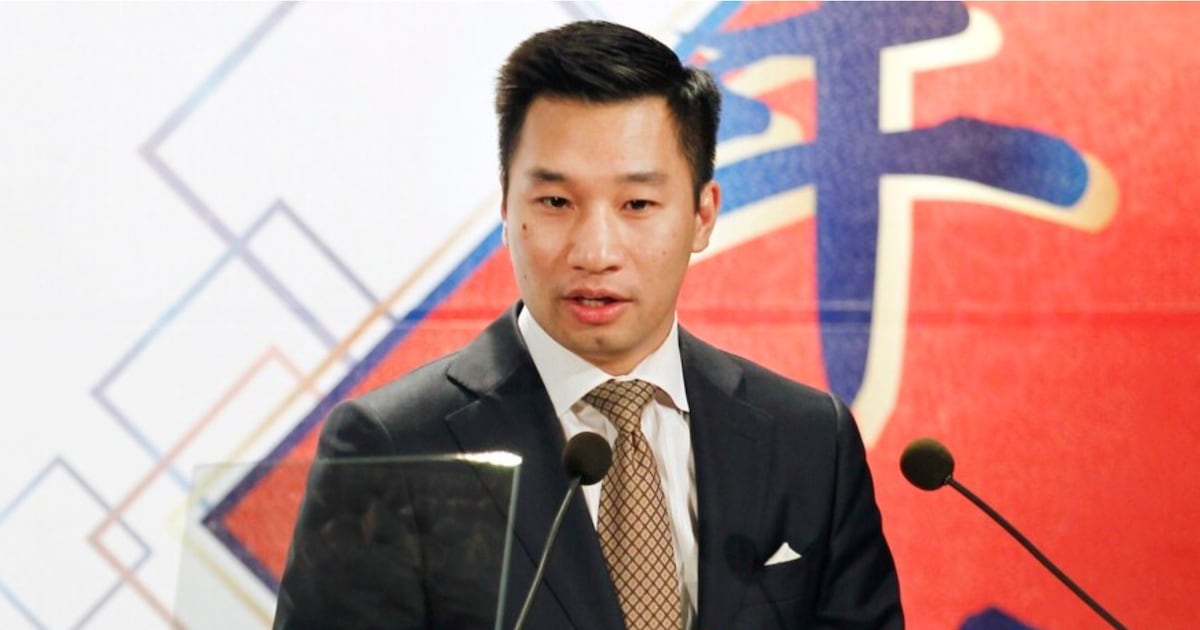特朗普委任黃之瀚為副國安顧問 父母是香港移民妻子台灣人 – RFA 自由亞洲電台粵語部
