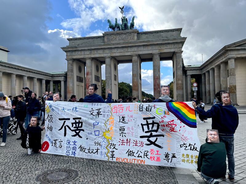 DE-BRIDGE-101623-photo 2 -2.jpeg