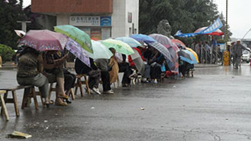 Yunnan_strike_rain350.jpg